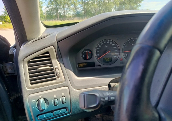 Volvo V70 cena 6300 przebieg: 497000, rok produkcji 2000 z Elbląg małe 16
